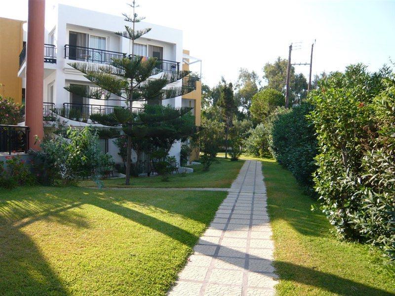 Stella Maris Hotel Marmari  Buitenkant foto